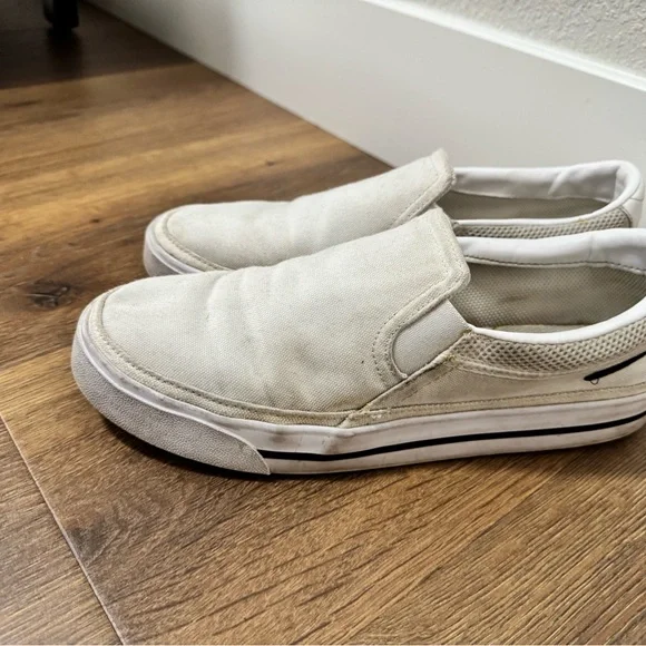 Nike White Slip-On Sneakers - Picture 3 of 6